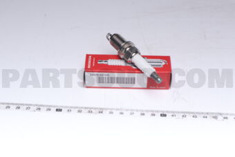980795515G SPARK PLUG(KJ16CR-L1