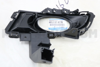 BR5J51677B COVER(R),FOG LAMP