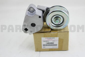 1345A062 TENSIONER,ALTNTR BELT AUTO