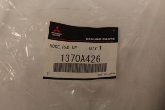 1370A426 Mitsubishi HOSE,RADIATOR,UPRLH