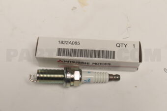 1822A085 SPARKPLUG