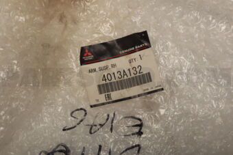 4013A132 Mitsubishi ARM ASSY,FR SUSP,LWR RH