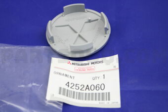 4252A060 CAP,DISC WHEEL,CTR