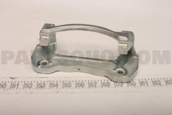 4605A173 SUPPORT,FR BRAKE CALIPER