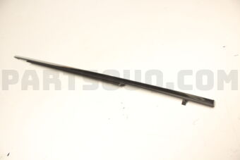 5757A245 Mitsubishi MLDG,R/DR WDO BELT LINE