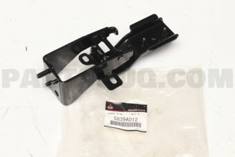 5839A012 HINGE,B/DR LIC PLATE
