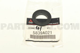5839A021 GROMMET,BACK DOOR