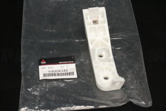 6400A348 BRACKET,HEADLAMP
