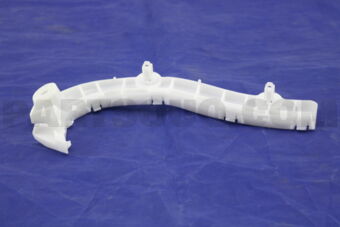 6400A587 BRACKET,FR BUMPER SI