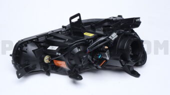 8301C385 BODY,HEADLAMP,LH