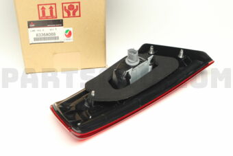 8336A088 LAMPASSY,TAIL,RH