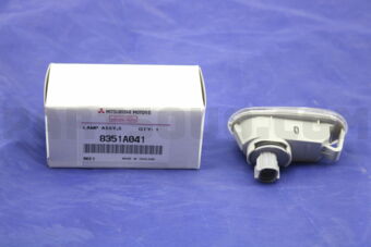 8351A041 LAMPASSY,SIDET/SIG,FR