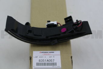 8351A057 LAMP-SIDE TURN SIGNAL