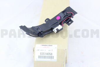 8351A058 LAMP-SIDE TURN SIGNAL