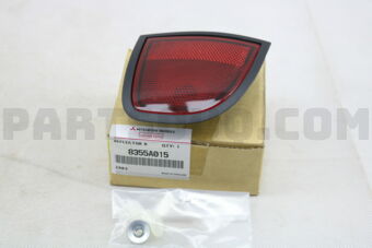 8355A015 REFLECTOR KIT,RR LAMP,LH