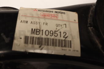 MB109512 ARM,LOWER CONTROL,LH