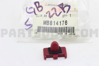 MB814176 CLIP,RR WINDOW MOULD