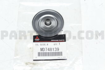 MD748139 OIL GUIDE,M/T CASE