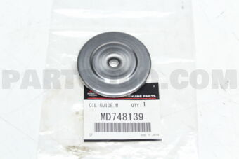 MD748139 OIL GUIDE,M/T CASE