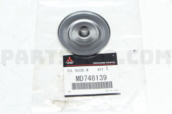MD748139 OIL GUIDE,M/T CASE