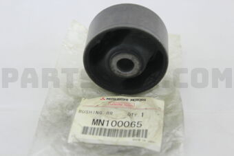 MN100065 BUSHING,RR DIFF RR MTG