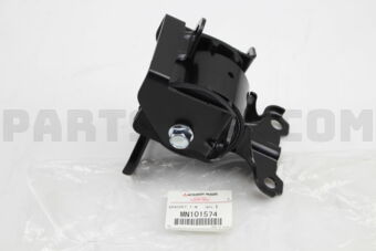 MN101574 BRACKET,T/M MOUNTING
