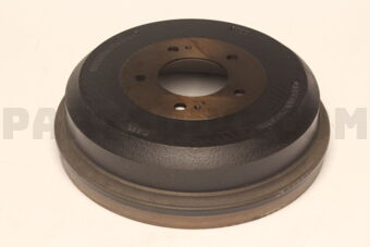 MN102438 Mitsubishi DRUM,RR BRAKE