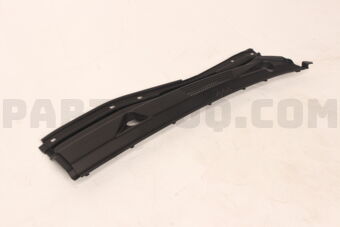 MN117712 GARNISH,FR DECK,RH