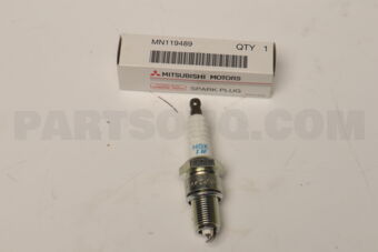 MN119489 SPARK PLUG