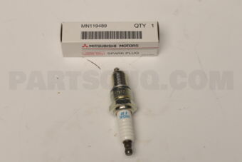 MN119489 SPARK PLUG