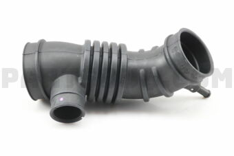 MN135031 DUCT,A/CLNR TO THROT BODY
