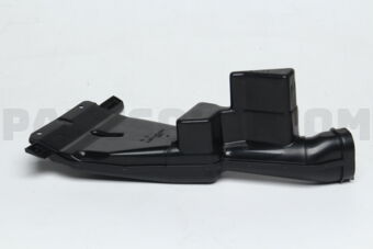 MN135194 DUCT,A/CLNR INTAKE