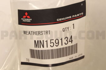 MN159134 WEATHERSTRIP,HOOD,FR