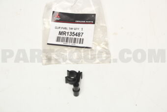 MR135487 Mitsubishi CLIP,FUEL TANK