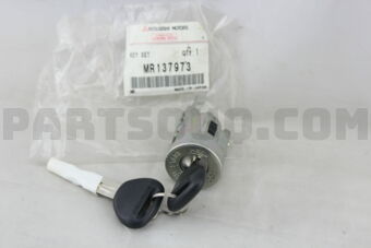 MR137973 CYLINDER,STEERING LO