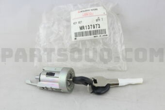 MR137973 CYLINDER,STEERING LO