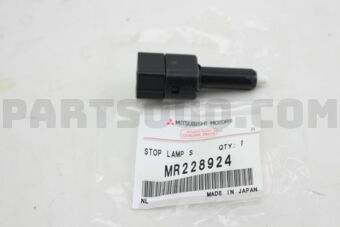 MR228924 SWITCH,STOP LAMP