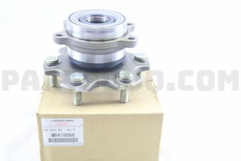 MR418068 HUB ASSY,RR WHEEL