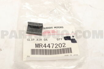 MR447202 CLIP,AIR DAM SKIRT PANEL