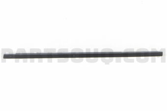 MR525757 MLDG,R/DR WDO BELT LINE,LH