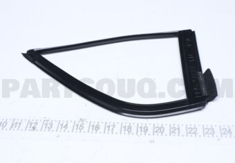 MR525833 Mitsubishi W/STRIP,R/DR STAT WD
