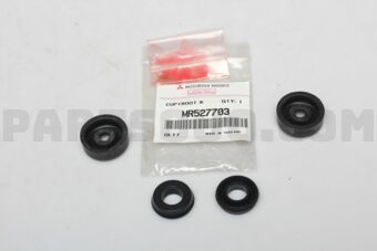 MR527703 CUP & BOOT KIT,RR BRAKE CY