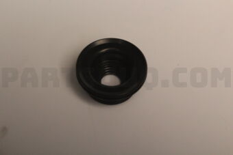 MR527705 Mitsubishi GROMMET,BRAKE M/CYL,INR