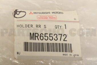 MR655372 HOLDER,RR SHELF,RH