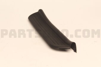 MR748405 Mitsubishi SCUFF PLATE,RR RH