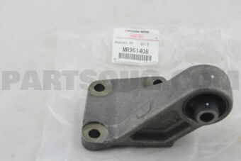 MR961408 BRACKET,RR DIFF FR SUPPORT