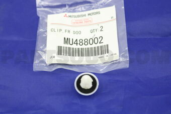 MU488002 CLIP,FR DOOR TRIM