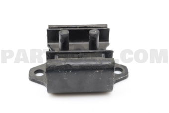 1132085G0A INSULATOR-ENGINE MOUNTING,REAR