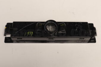 265101HA0A LAMP ASSY-LICENCE PLATE