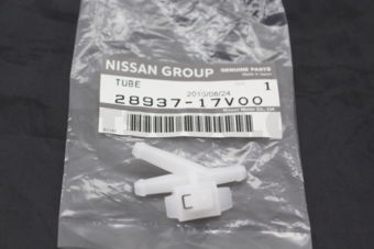 2893717V00 CONNECTOR-HOSE